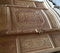 TỦ THỜ GIẢ GÕ 145 x 155 x 68 cm