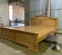 GIƯỜNG GÕ 1M6 ( SƠN MÀU GÕ TỰ NHIÊN)
