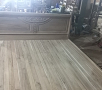 Giường Gỗ Tràm Bông Vàng Thang Dạt 1m8