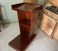 BỤC PHÁT BIỂU 003