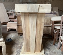 BỤC PHÁT BIỂU 001