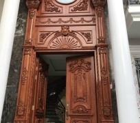 CỬA GỖ 012