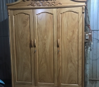 TỦ ÁO GÕ 160 CM * 230  CM * CAO 60CM