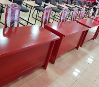 BÀN HỘI TRƯỜNG VÁN PHỦ 2M2