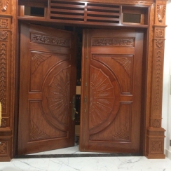 Cửa gỗ 010