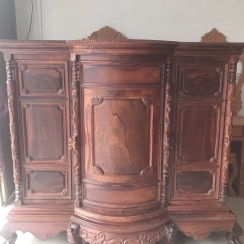 Tủ thờ bụng phệ gỗ Cẩm Lai