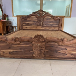 GIƯỜNG GỖ CẨM LAI VIỆT  001 ( HÌNH CHỤ THẶT)