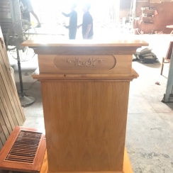 BỤC GIẢNG VÁN PHỦ SỒI